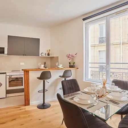 Apartment Center Of